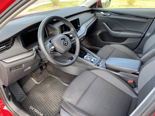 Skoda Octavia 2.0 TDI / DSG/ Ambition - автомобили, коли, обяви за нови и употребявани 9