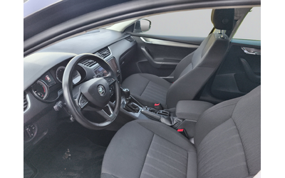 Skoda OCTAVIA 2.0TDI 150hp DSG E6 - автомобили, коли, обяви за нови и употребявани 10