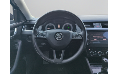 Skoda OCTAVIA 2.0TDI 150hp DSG E6 - автомобили, коли, обяви за нови и употребявани 9