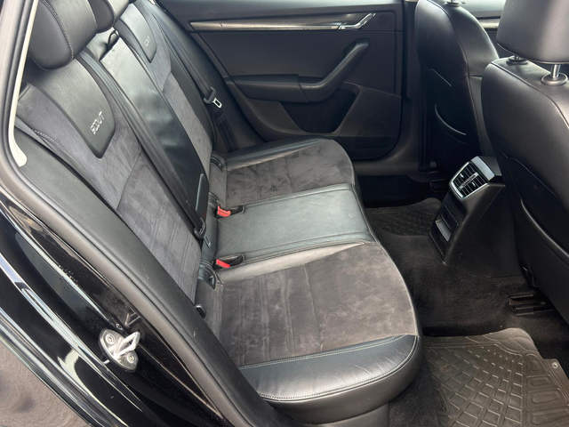 Skoda Octavia 2.0TDI* 2018г* SCOUT* 214.000KM* Сервизна История* - автомобили, коли, обяви за нови и употребявани 9