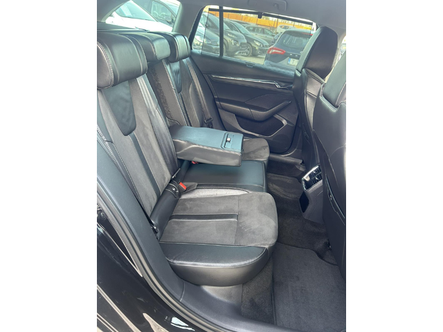 SKODA OCTAVIA 2.0TDI*DSG*MATRIX*ACC*FULL* - автомобили, коли, обяви за нови и употребявани 10