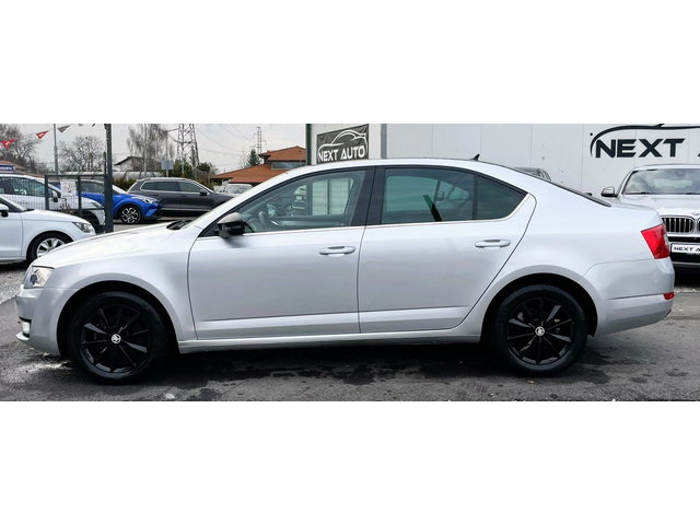 Skoda Octavia КОЖА НАВИ ПАНОРАМА DSG EURO6B - автомобили, коли, обяви за нови и употребявани 7