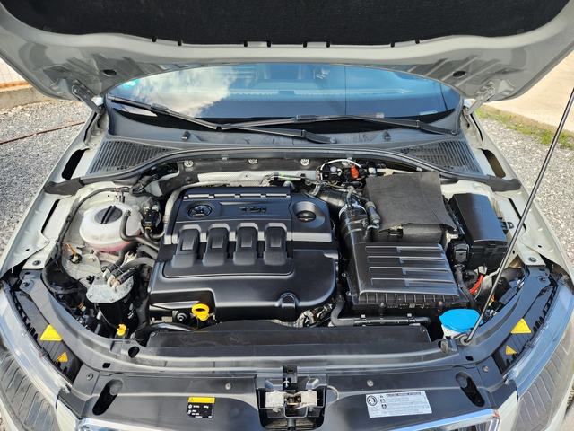 Skoda Octavia VRS 2.0TDI-184к.с-EURO6-АВТОМАТИК-ГЕРМАНИЯ - автомобили, коли, обяви за нови и употребявани 16
