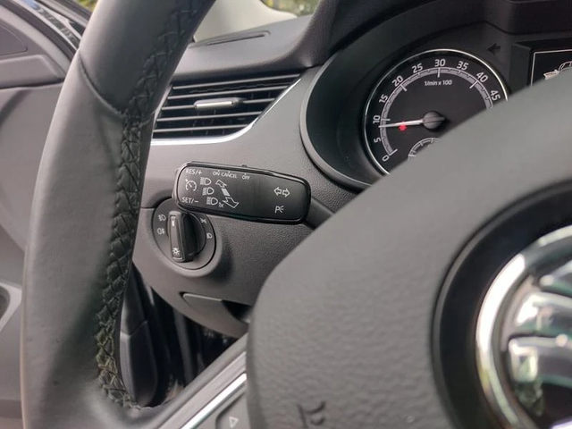 Skoda Octavia 2, 0TDI 150ps NAVI - автомобили, коли, обяви за нови и употребявани 11