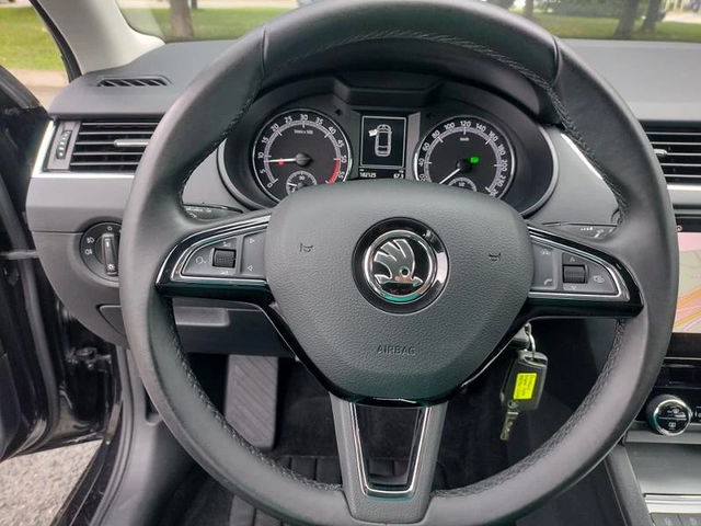 Skoda Octavia 2, 0TDI 150ps NAVI - автомобили, коли, обяви за нови и употребявани 6