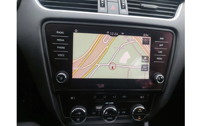 Skoda Octavia 2, 0TDI NAVI DSG - автомобили, коли, обяви за нови и употребявани 10