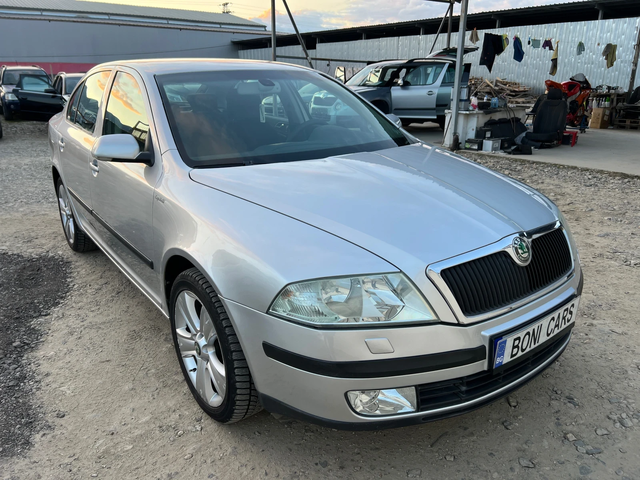 Skoda Octavia 1.9TDI- 105к.с. Парктроник/ Климатроник - автомобили, коли, обяви за нови и употребявани 2