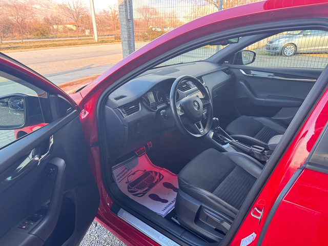 Skoda Octavia VRS 2.0TDI DSG 184ps * Carbon* Canton* ПЕРФЕКТЕН* - автомобили, коли, обяви за нови и употребявани 10
