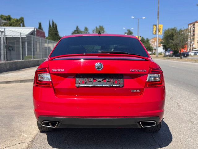 Skoda Octavia VRS 2.0TDI DSG 184ps * Carbon* Canton* ПЕРФЕКТЕН* - автомобили, коли, обяви за нови и употребявани 3