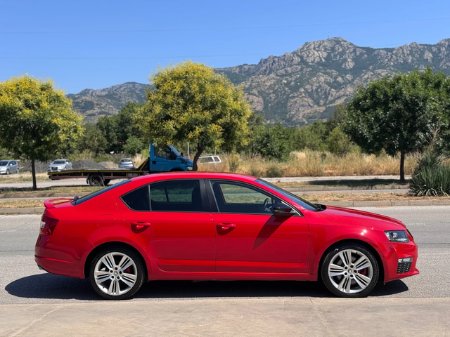 Skoda Octavia VRS 2.0TDI DSG 184ps * Carbon* Canton* ПЕРФЕКТЕН* - автомобили, коли, обяви за нови и употребявани 5