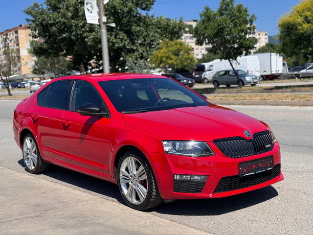 Skoda Octavia VRS 2.0TDI DSG 184ps * Carbon* Canton* ПЕРФЕКТЕН* - автомобили, коли, обяви за нови и употребявани 6