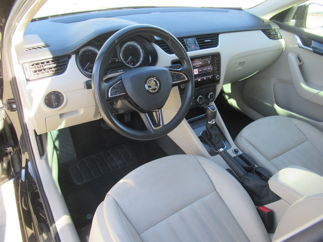 Skoda Octavia 1.5G-Tec DSG 130ps* LED* KEYLESS* DISTRONIC* - автомобили, коли, обяви за нови и употребявани 10