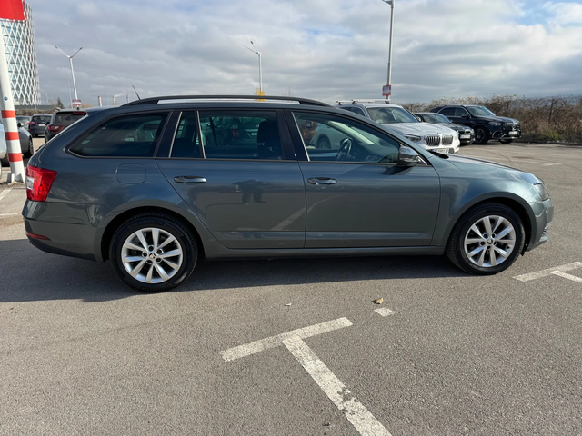 Skoda Octavia 1.5TSI-150-DSG7-NAVI-2019-EURO6 - автомобили, коли, обяви за нови и употребявани 5