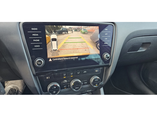 Skoda Octavia 1.4-GTec-Подготвена за такси - автомобили, коли, обяви за нови и употребявани 12