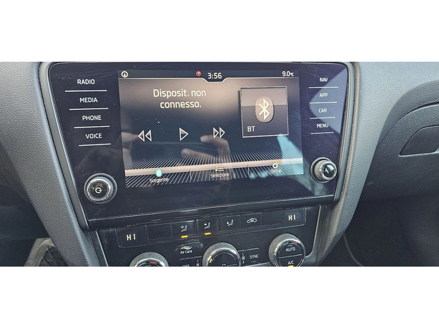 Skoda Octavia 1.4-GTec-Подготвена за такси - автомобили, коли, обяви за нови и употребявани 14