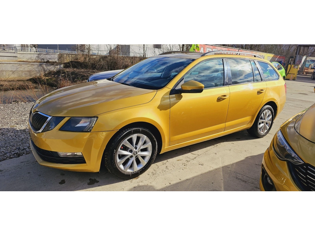 Skoda Octavia 1.4-GTec-Подготвена за такси - автомобили, коли, обяви за нови и употребявани 8