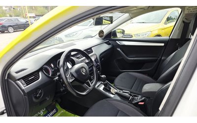 Skoda Octavia * FACELIFT* AUTOMAT* ГОТОВА ЗА ТАКСИ - автомобили, коли, обяви за нови и употребявани 15