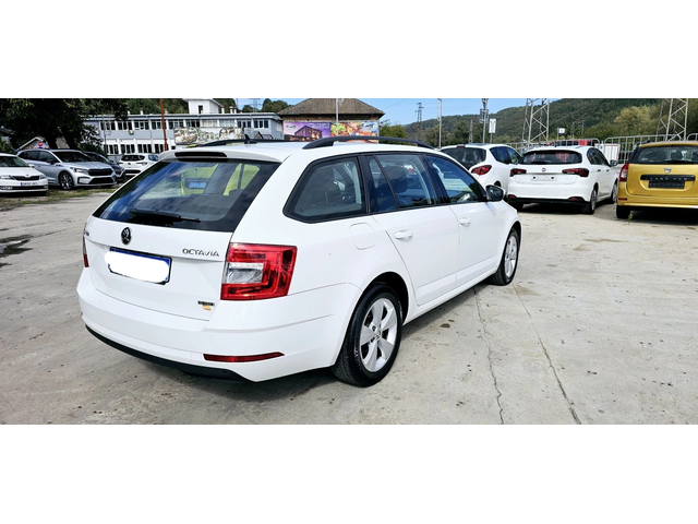 Skoda Octavia Facelift* 2021г-Заводски Метан* Автомат - автомобили, коли, обяви за нови и употребявани 4