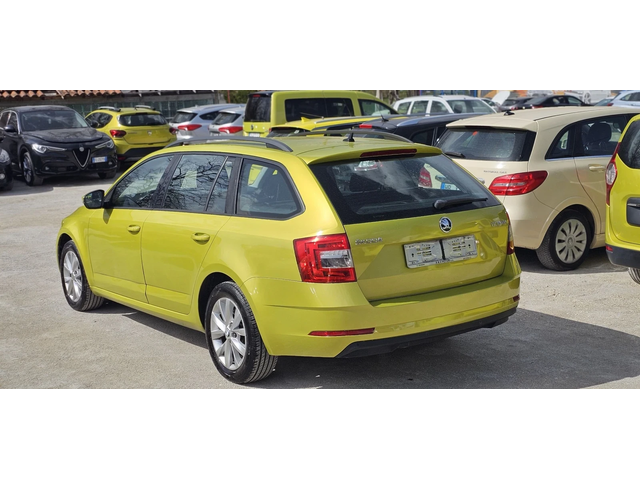 Skoda Octavia 1.6tdi* 110хил км* ГОТОВА ЗА ТАКСИ - автомобили, коли, обяви за нови и употребявани 6