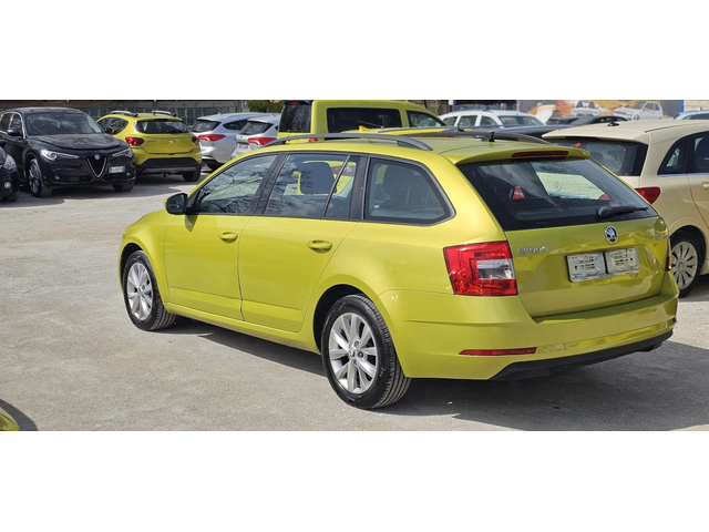 Skoda Octavia 1.6tdi* 110хил км* ГОТОВА ЗА ТАКСИ - автомобили, коли, обяви за нови и употребявани 7