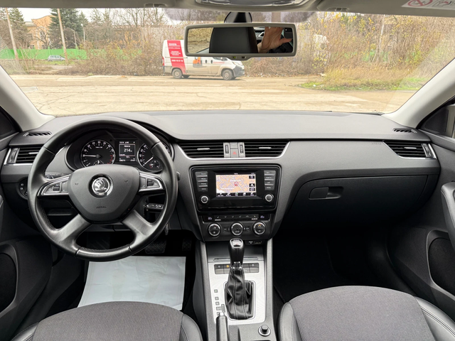 Skoda Octavia 2.0TDi / DSG / 4x4 - автомобили, коли, обяви за нови и употребявани 7