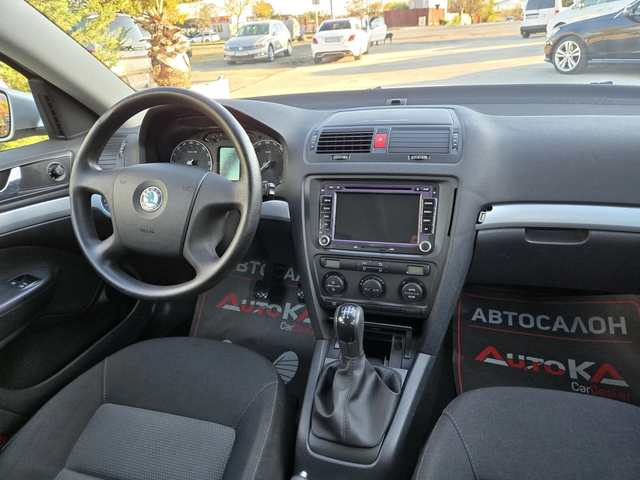 Skoda Octavia 1.9TDI-105кс= АВТОПИЛОТ= КАМЕРА= НАВИ= КЛИМАТРОНИК - автомобили, коли, обяви за нови и употребявани 12