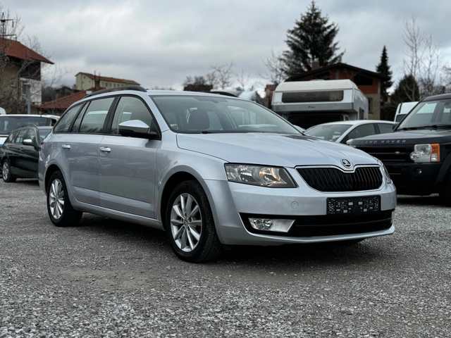 Skoda Octavia 1.6TDI 110kc сервизна история - автомобили, коли, обяви за нови и употребявани 3