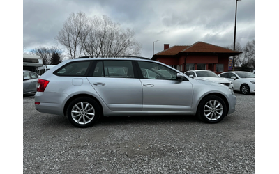 Skoda Octavia 1.6TDI 110kc сервизна история - автомобили, коли, обяви за нови и употребявани 8