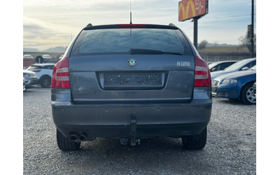 Skoda Octavia 2.0BMM/4x4/140kc/Laurin & Klement - автомобили, коли, обяви за нови и употребявани 6