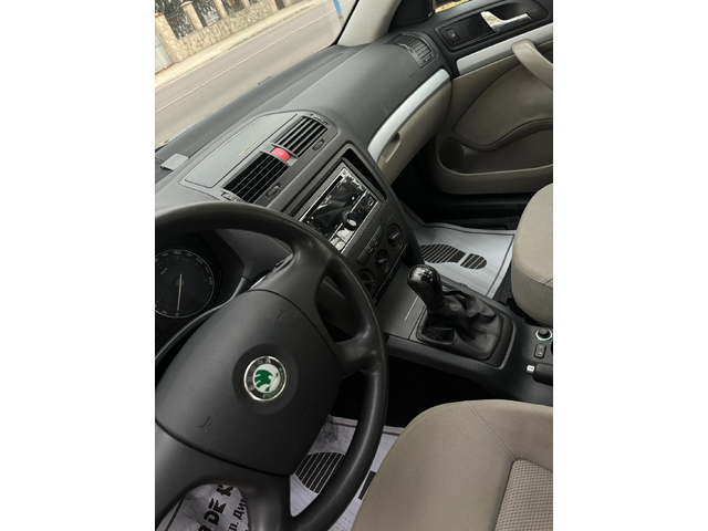 Skoda Octavia 1.4 BENZIN AUSTRIA - автомобили, коли, обяви за нови и употребявани 10