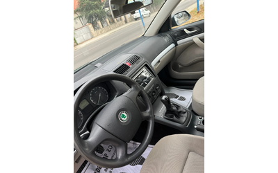 Skoda Octavia 1.4 BENZIN AUSTRIA - автомобили, коли, обяви за нови и употребявани 13
