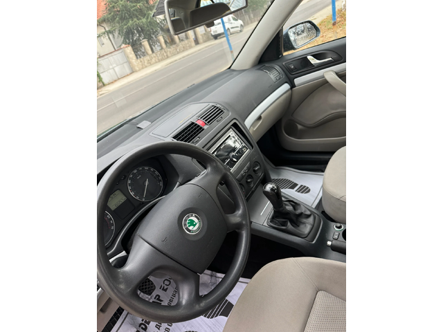 Skoda Octavia 1.4 BENZIN AUSTRIA - автомобили, коли, обяви за нови и употребявани 13