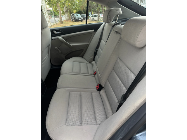 Skoda Octavia 1.4 BENZIN AUSTRIA - автомобили, коли, обяви за нови и употребявани 9