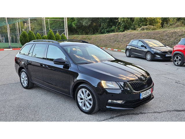Skoda Octavia 1.6 TDI AVTOMAT/KLIMATRONIK/FACELIFT - автомобили, коли, обяви за нови и употребявани 6
