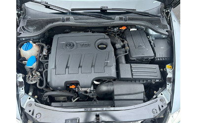 Skoda Octavia 1.6TDI 105kc EVRO5 - автомобили, коли, обяви за нови и употребявани 15