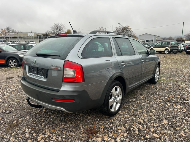 Skoda Octavia 2.0TDI 140kc 4X4 SCOU NAVIT - автомобили, коли, обяви за нови и употребявани 2