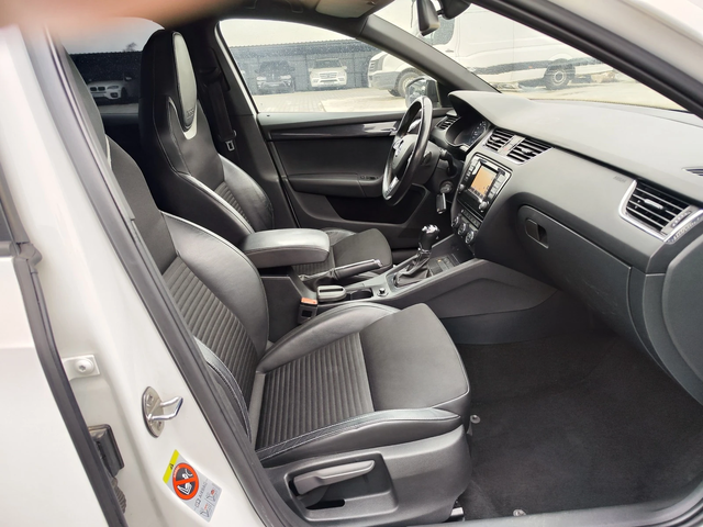Skoda Octavia VRS* CARBON* RECARO* DSG* NAVI* PODGREV* LIZING - автомобили, коли, обяви за нови и употребявани 6