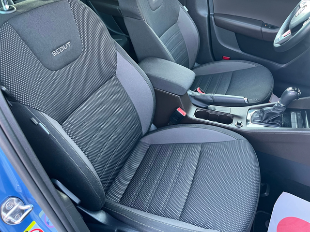 Skoda Octavia Scout DSG - автомобили, коли, обяви за нови и употребявани 7