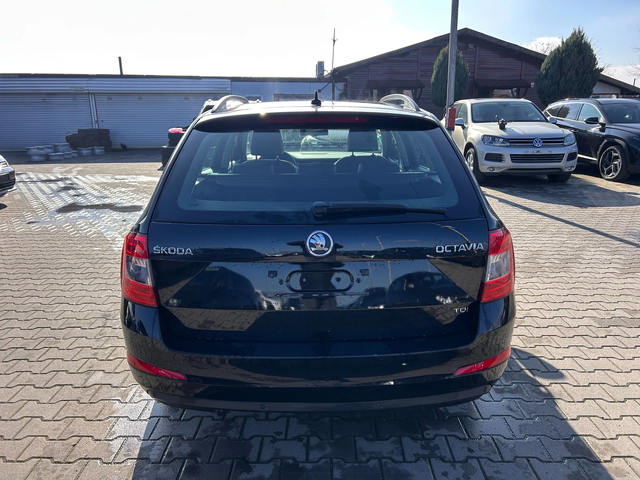 Skoda Octavia 2.0TDI AVTOMAT/NAVI EURO 5 - автомобили, коли, обяви за нови и употребявани 6