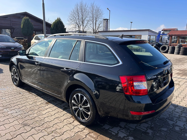 Skoda Octavia 2.0TDI AVTOMAT/NAVI EURO 5 - автомобили, коли, обяви за нови и употребявани 7