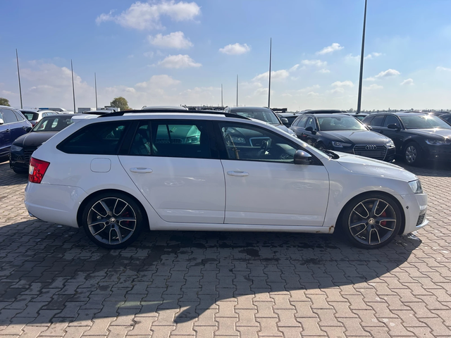 Skoda Octavia VRS AVTOMAT/NAVI/KOJA EURO 5 - автомобили, коли, обяви за нови и употребявани 4