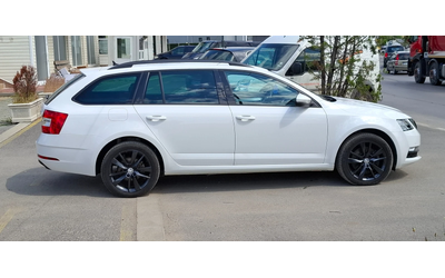 Skoda Octavia 2.0 184kc Full led  4x4  Dsg Facelift - автомобили, коли, обяви за нови и употребявани 10