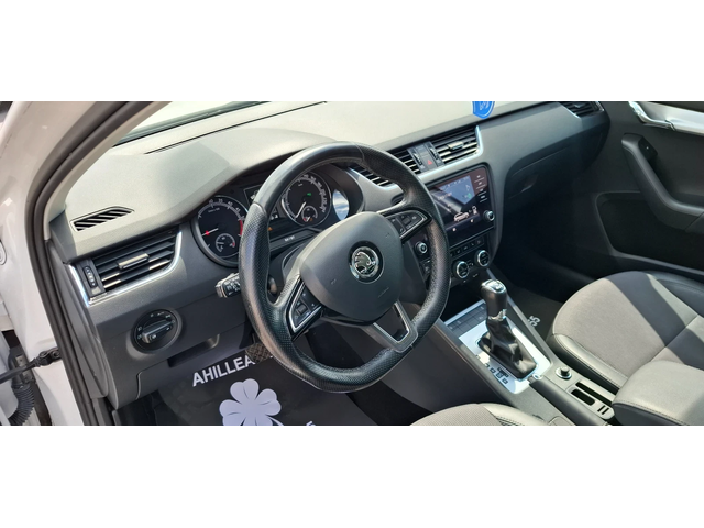 Skoda Octavia 2.0 184kc Full led  4x4  Dsg Facelift - автомобили, коли, обяви за нови и употребявани 5