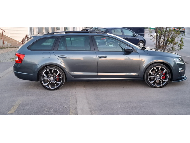 Skoda Octavia 2.0 VrS 184 DsG 19джанти Панорама - автомобили, коли, обяви за нови и употребявани 7