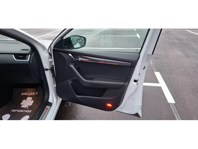 Skoda Octavia 2.0 Vrs 230kc Full Led SwiSS - автомобили, коли, обяви за нови и употребявани 9