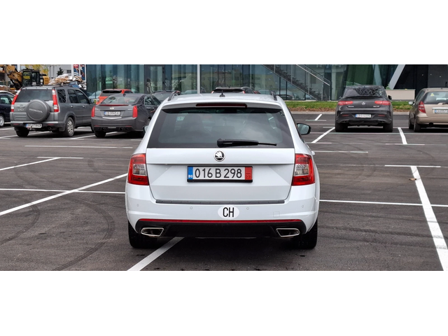 Skoda Octavia 2.0 Vrs 220lc Canton Sound - автомобили, коли, обяви за нови и употребявани 4