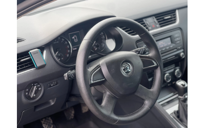 Skoda Octavia 1.6TDi - автомобили, коли, обяви за нови и употребявани 12