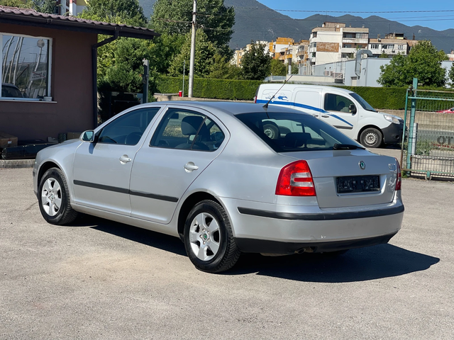 Skoda Octavia 1.6MPi LPG - автомобили, коли, обяви за нови и употребявани 2