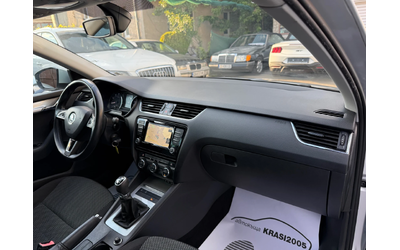 Skoda Octavia 1.4TSI G-TEC NAVI - автомобили, коли, обяви за нови и употребявани 11