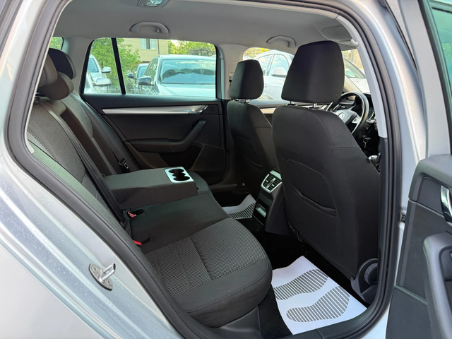 Skoda Octavia 1.4TSI G-TEC NAVI - автомобили, коли, обяви за нови и употребявани 13